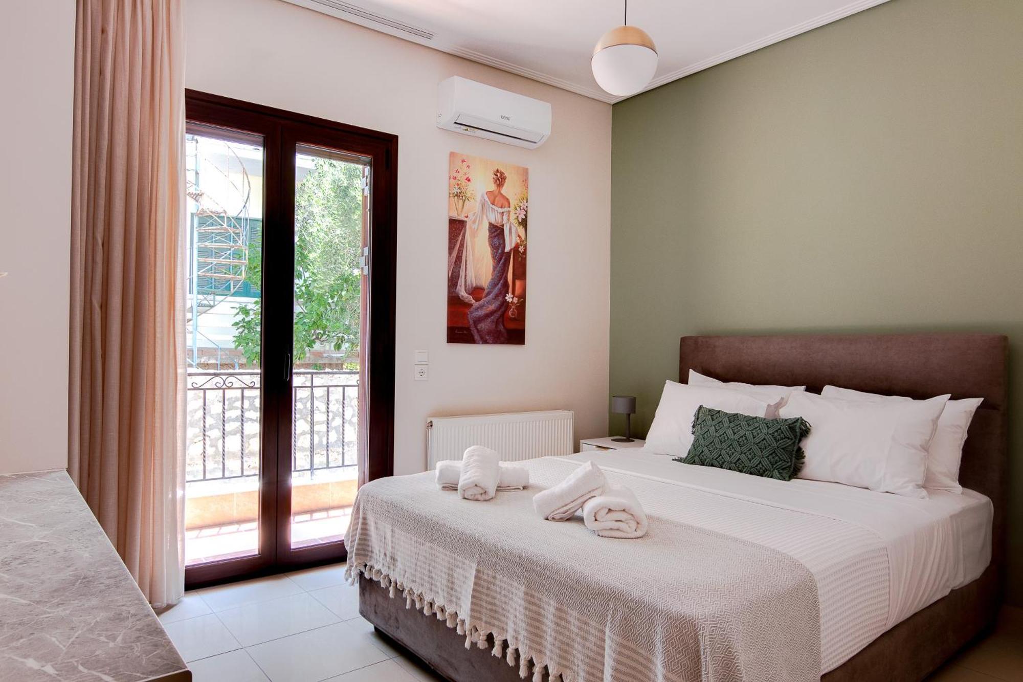 Agapi'S Luxury Apartment Пилос Экстерьер фото